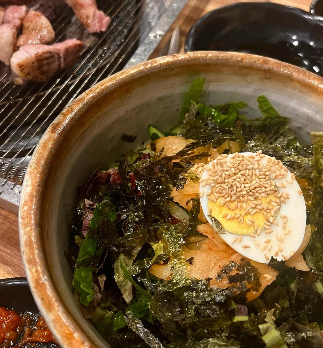 출처 : 빼돌린뒷고기 인스타그램 검색 결과