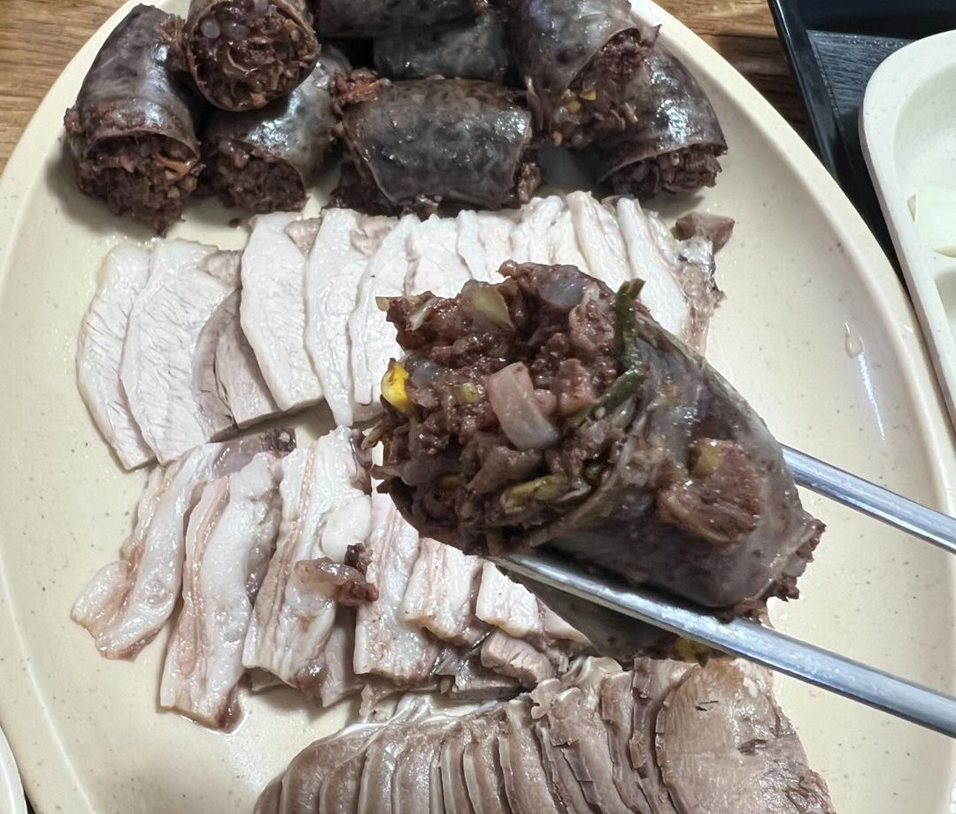출처 : 수제 별미순대국 인스타그램 검색 결과