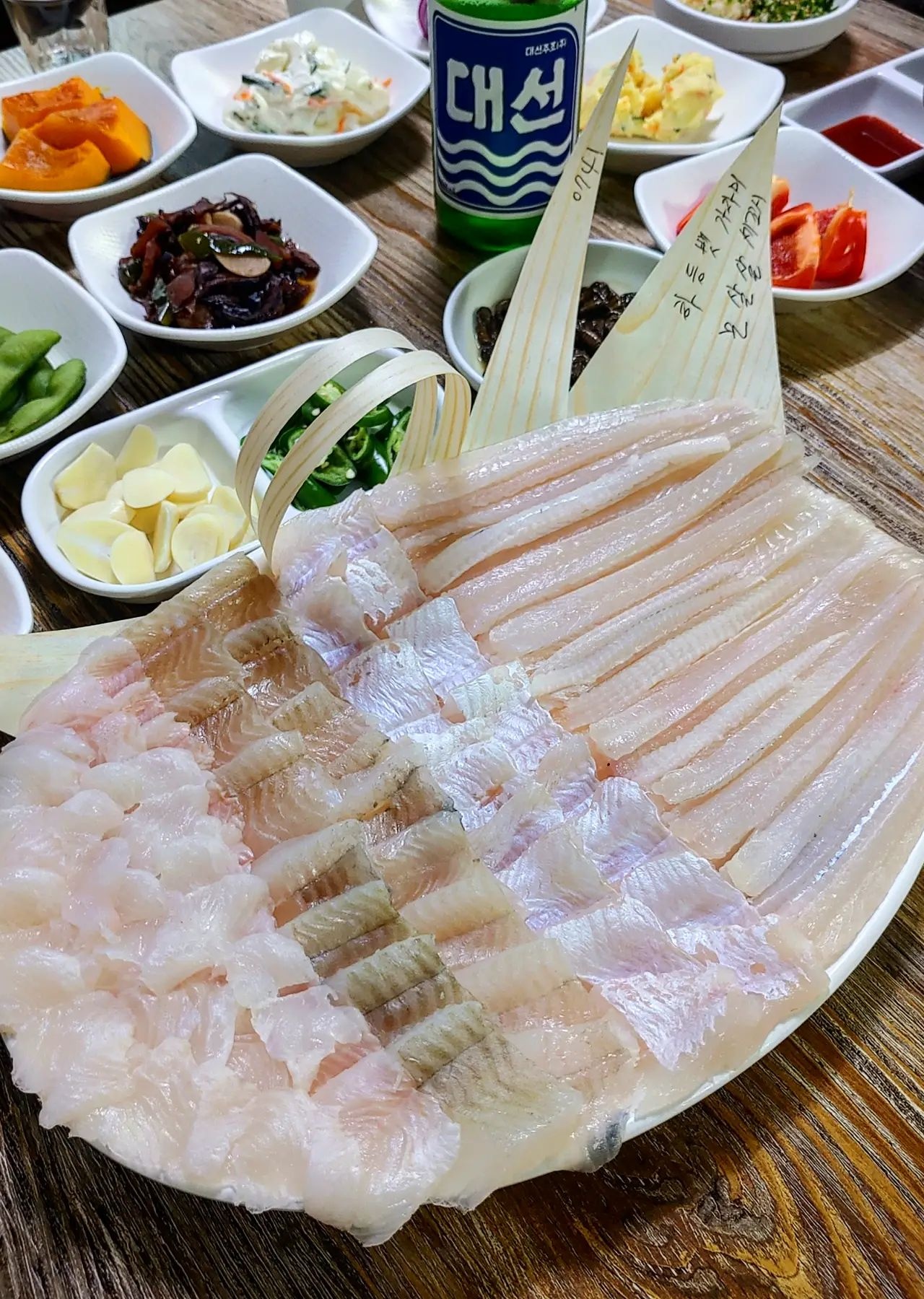 출처 : 새총횟집 인스타그램 검색 결과