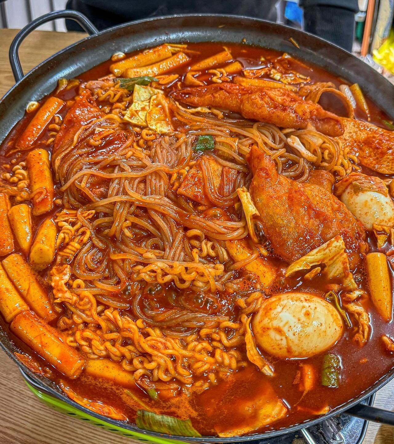 출처 : 옛날할머니분식 인스타그램 검색 결과