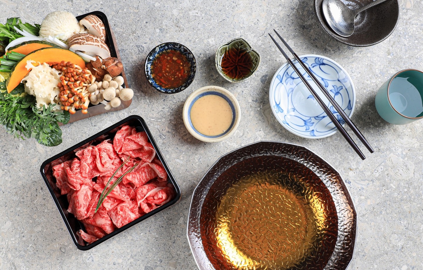 출처 : 샤브카덴 현대백화점 압구정본점 공식 인스타그램