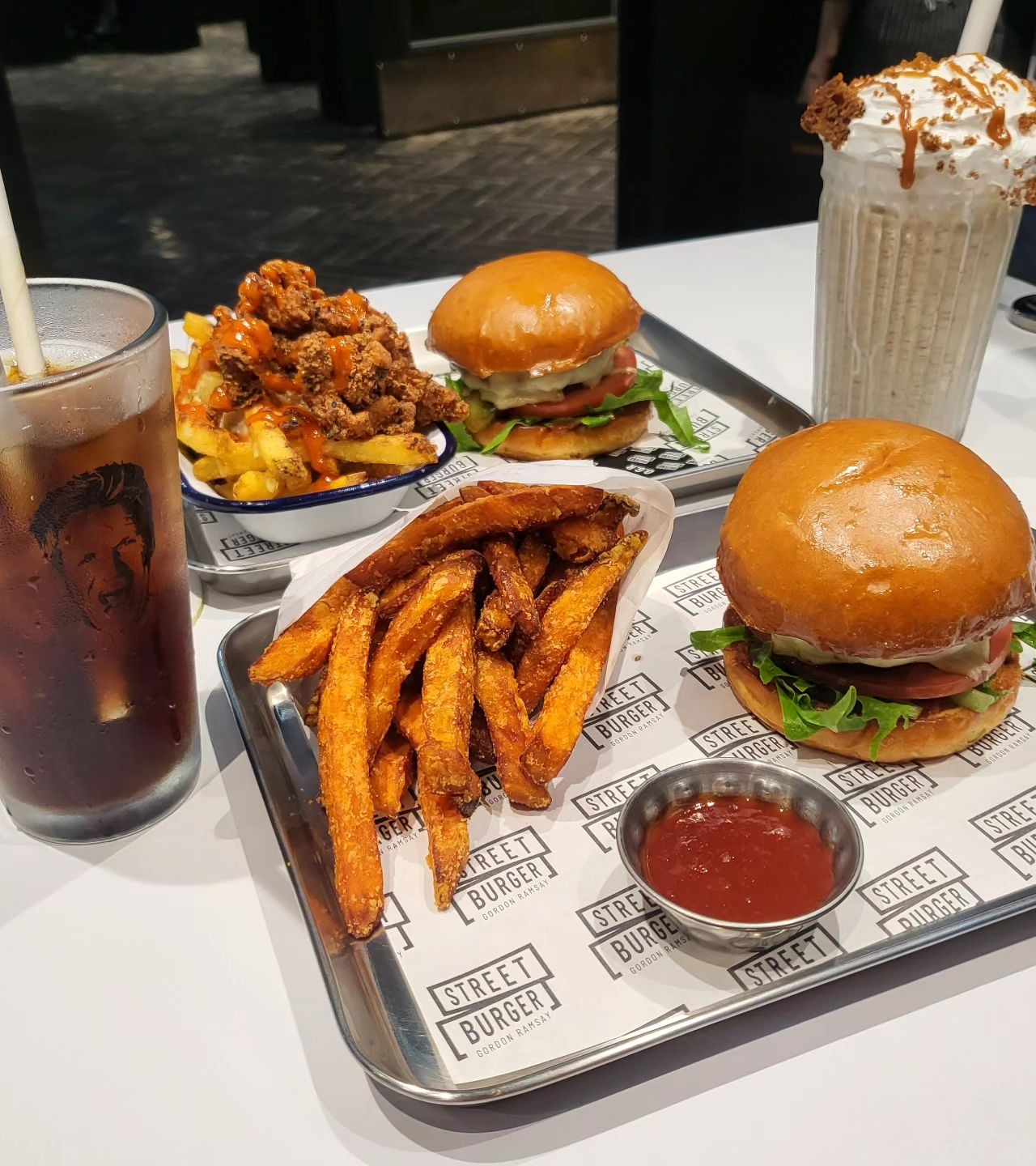 출처 : 고든램지 스트리트 버거 무역센터점 인스타그램 검색 결과