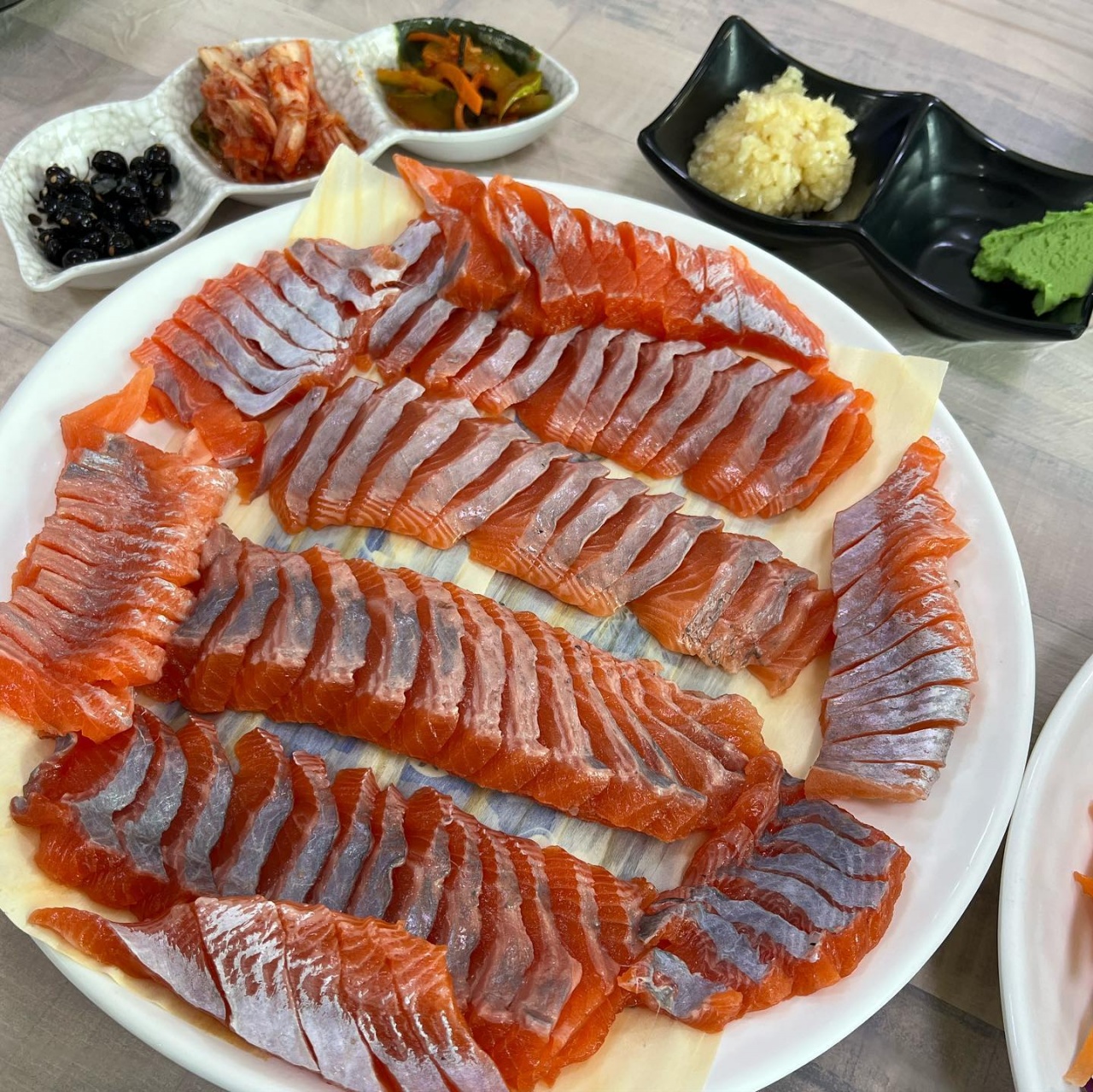 금빛송어횟집 - 충북, 충주시 | 맛집검색 식신