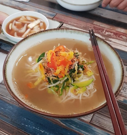 명품백송국수 , 경상남도 양산시 동면 호포3길 10