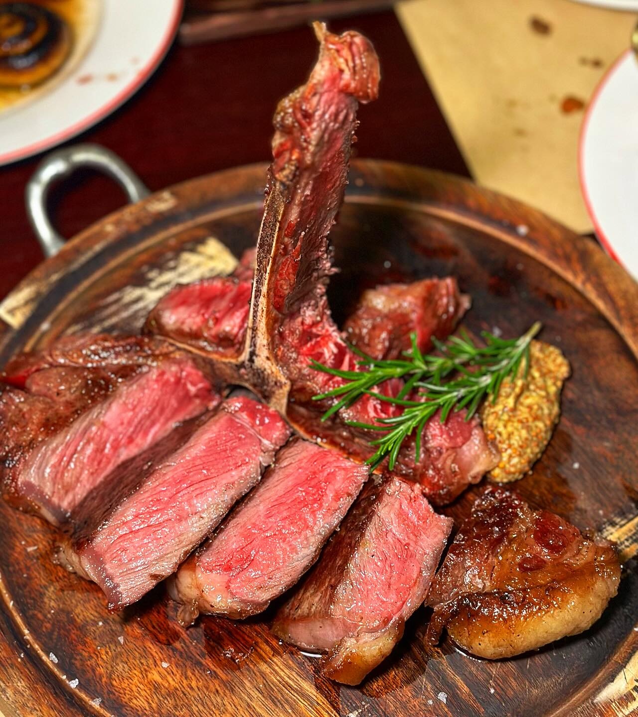 출처 : 토스카노 인스타그램 검색 결과