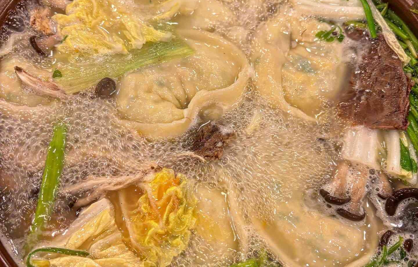 출처 : 수라 인스타그램 검색 결과