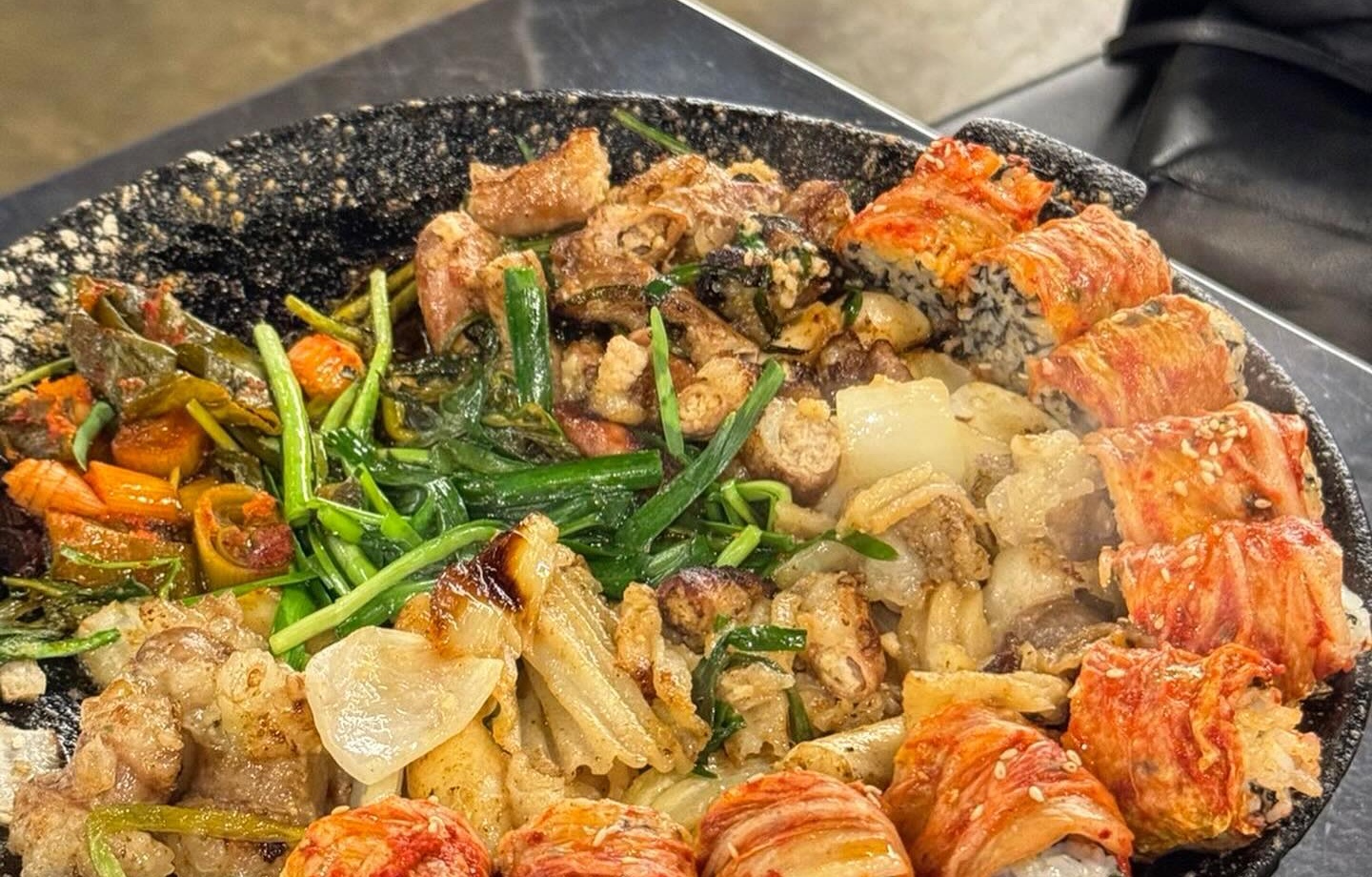 출처 : 원조마늘곱창 인스타그램 검색 결과