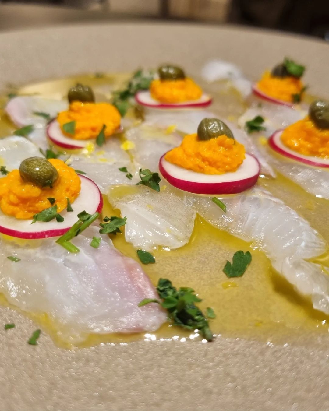 출처 : 라부 인스타그램 검색 결과