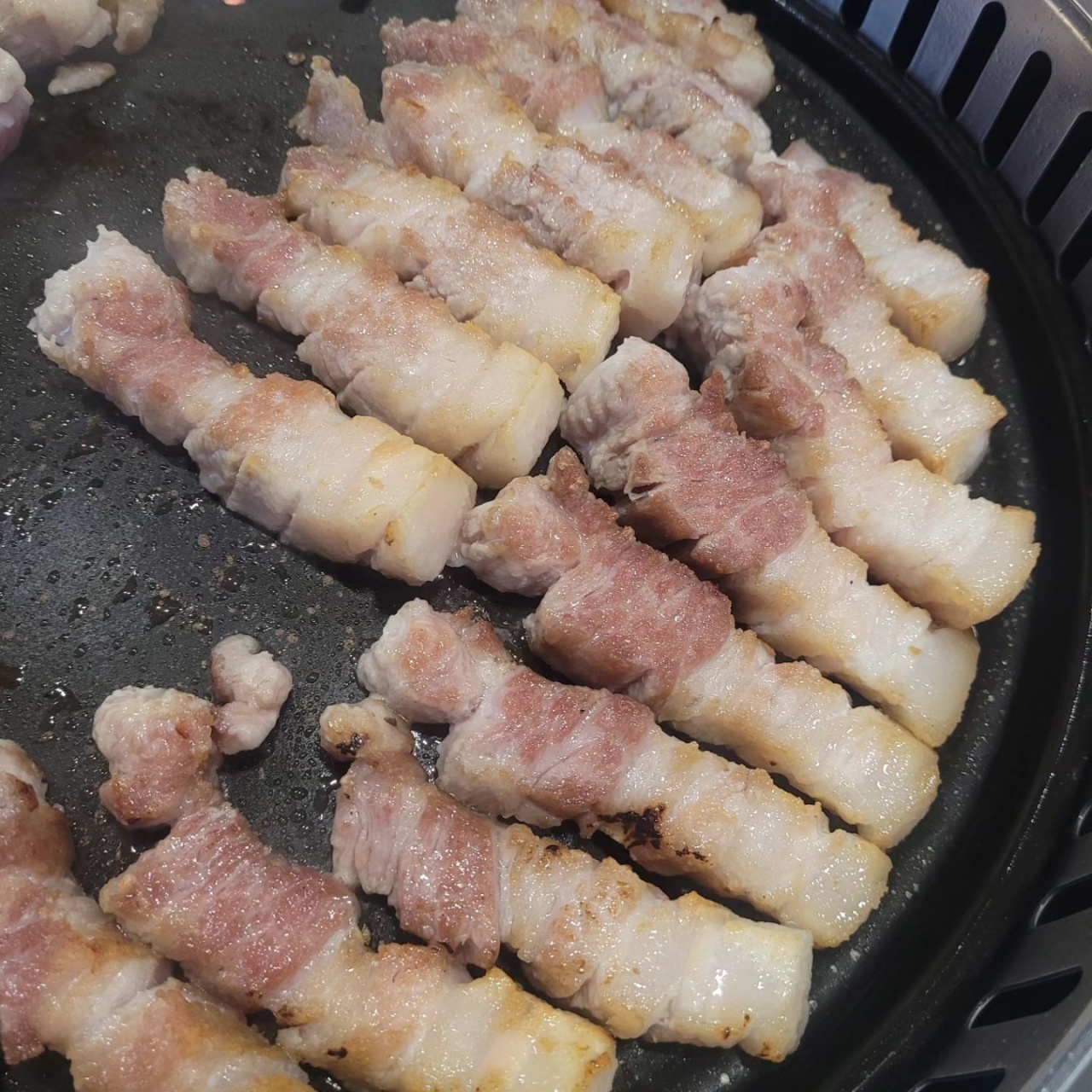 83해치 동래점 - 부산, 동래구 온천장 명륜 | 맛집검색 식신