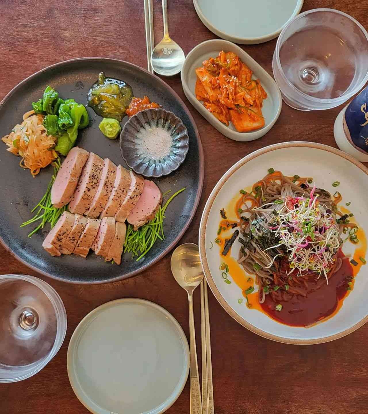 출처 : 메밀집 인스타그램 검색 결과