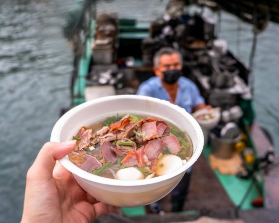 류기정자분(流記艇仔粉) , Shum Wan Pier Dr, Sham Wan, 홍콩