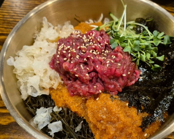 천지를먹다 , 부산광역시 사하구 다대로144번길 73