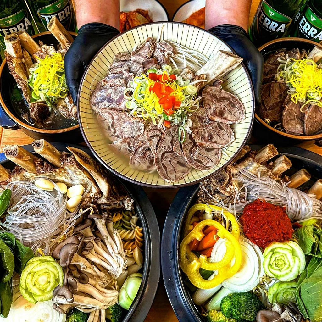 출처 : 회기왕갈비탕 인스타그램 검색 결과