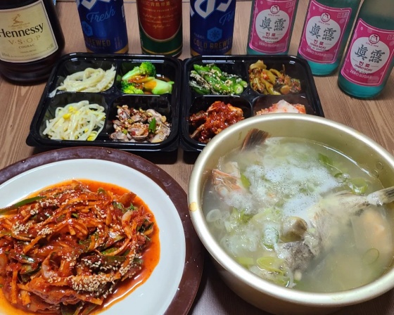 할매맛집 , 전남 여수시 남면 금오로 874