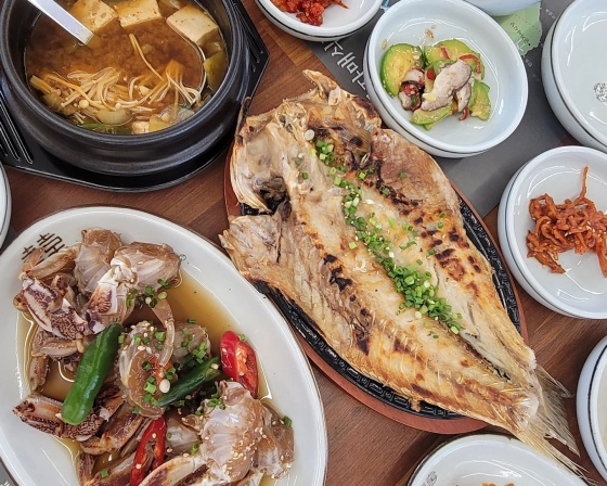 금자매식당 , 제주특별자치도 제주시 한경면 용고로 154