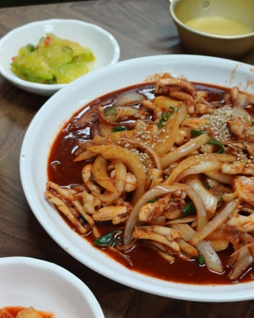 우진이네 , 경상북도 울릉군 서면 태하길 174 