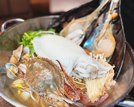 장수해물대첩 방배본점 , 서울특별시 서초구 방배로 199