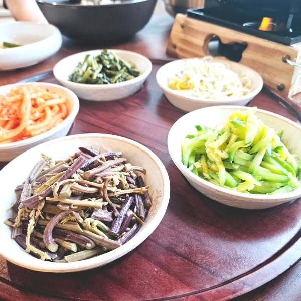 출처 : 봄이보리밥 노원점 인스타그램 검색 결과