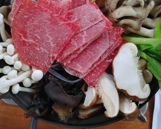 식당별하 , 강원특별자치도 홍천군 화촌면 홍천로 1134