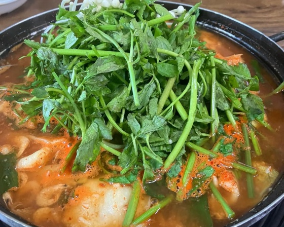 옥천민물매운탕 , 충청북도 옥천군 옥천읍 성왕로 1091