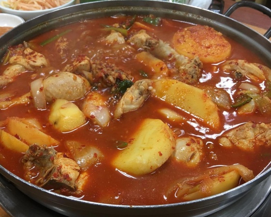 능곡닭내장탕 , 경기도 고양시 덕양구 토당로12번길 30