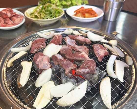 참숯불소갈비살 생삼겹갈매기살 , 서울특별시 종로구 대학로 145-1