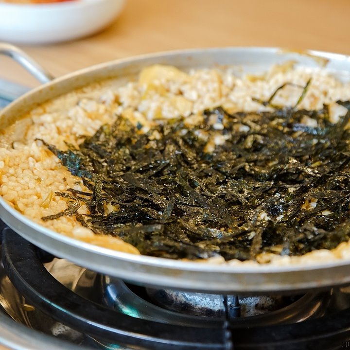 출처 : 매운돼지등갈비찜 인스타그램 검색 결과