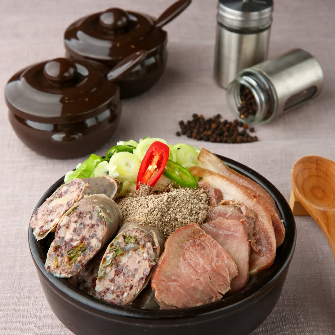 출처 : 팔담순대 김포본점 인스타그램 검색 결과