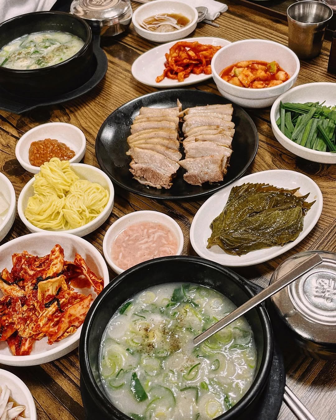 출처 : 애돈촌 돼지국밥 인스타그램 검색 결과