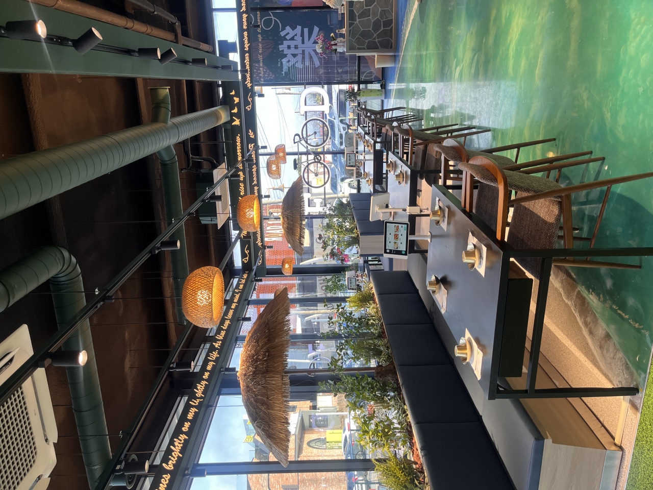 place_img