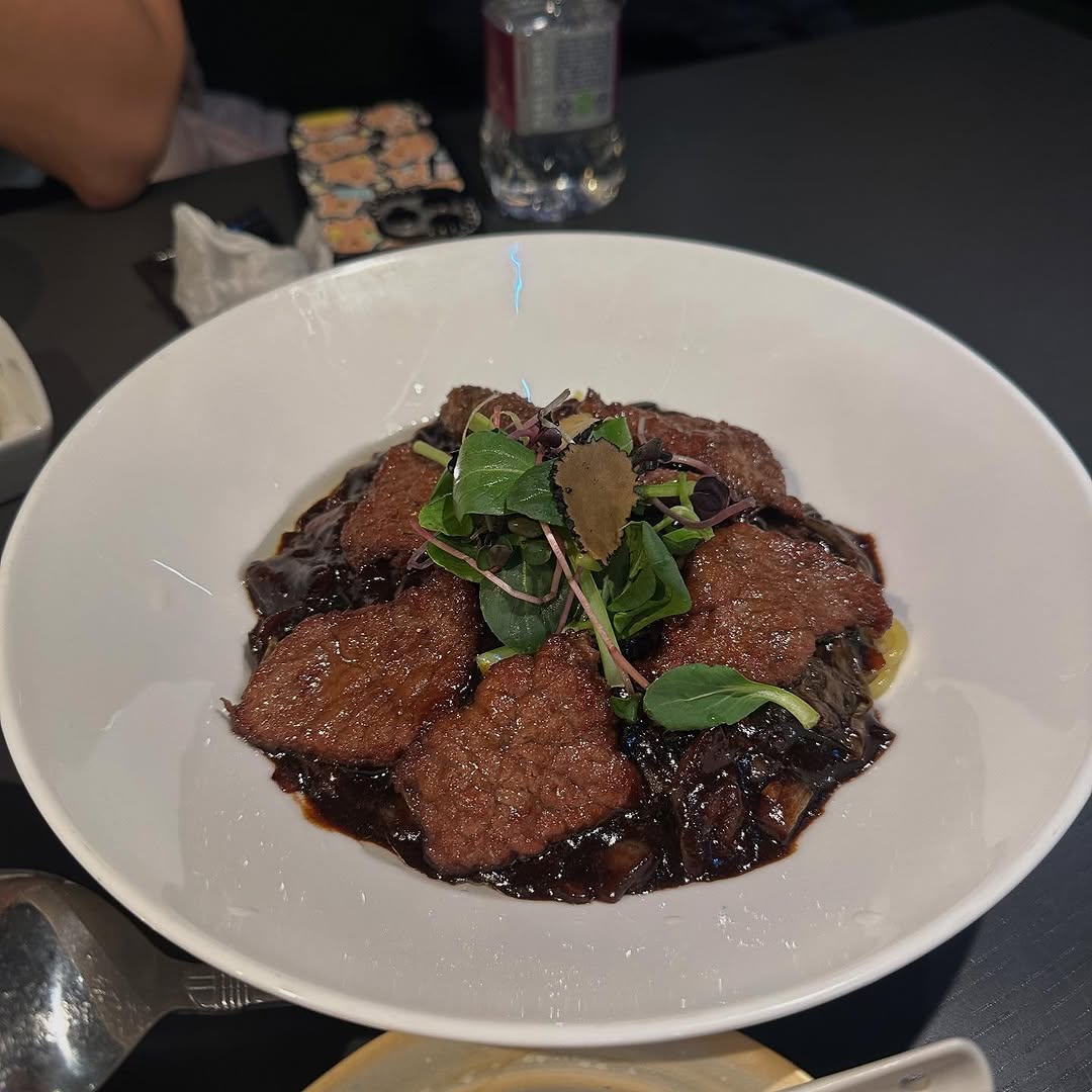 출처 : js가든 시그니처 잠실 에비뉴엘점 인스타그램 검색 결과