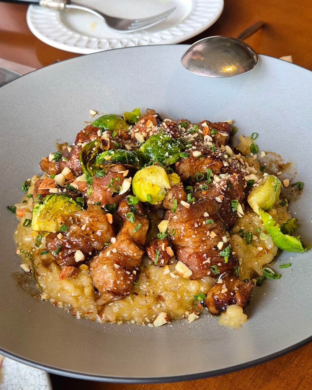 출처 : 오마 파스타 바 인스타그램 검색 결과