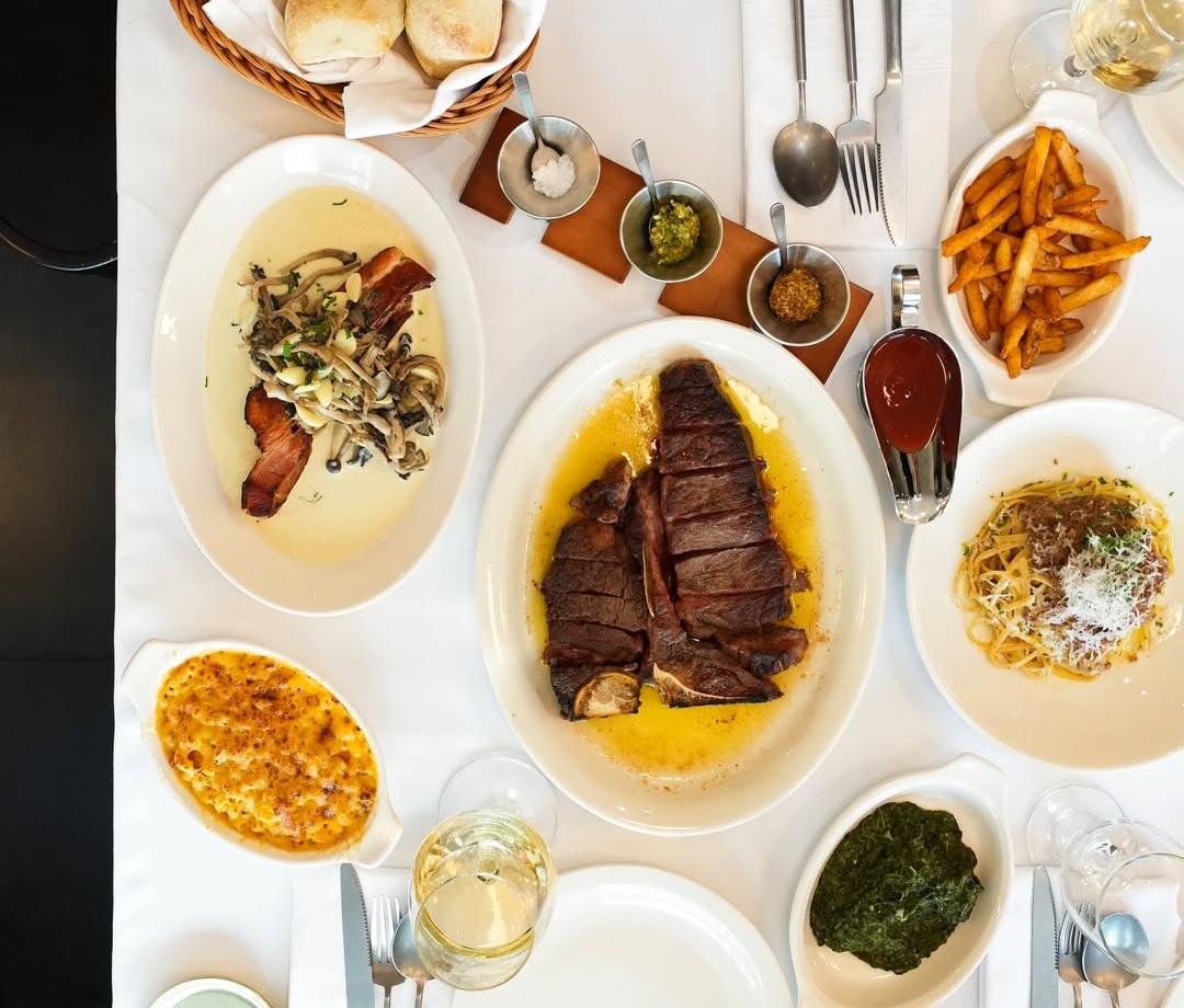 출처 : 컴피스테이크하우스 인스타그램 검색 결과