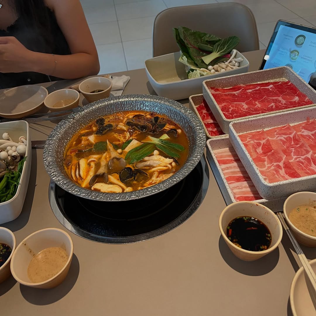 THE얼큰샤브칼국수 이미지