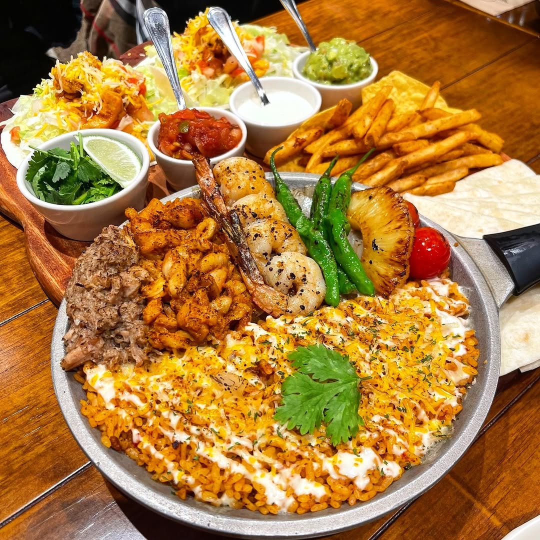 출처 : 갓잇 분당정자점 인스타그램 검색 결과