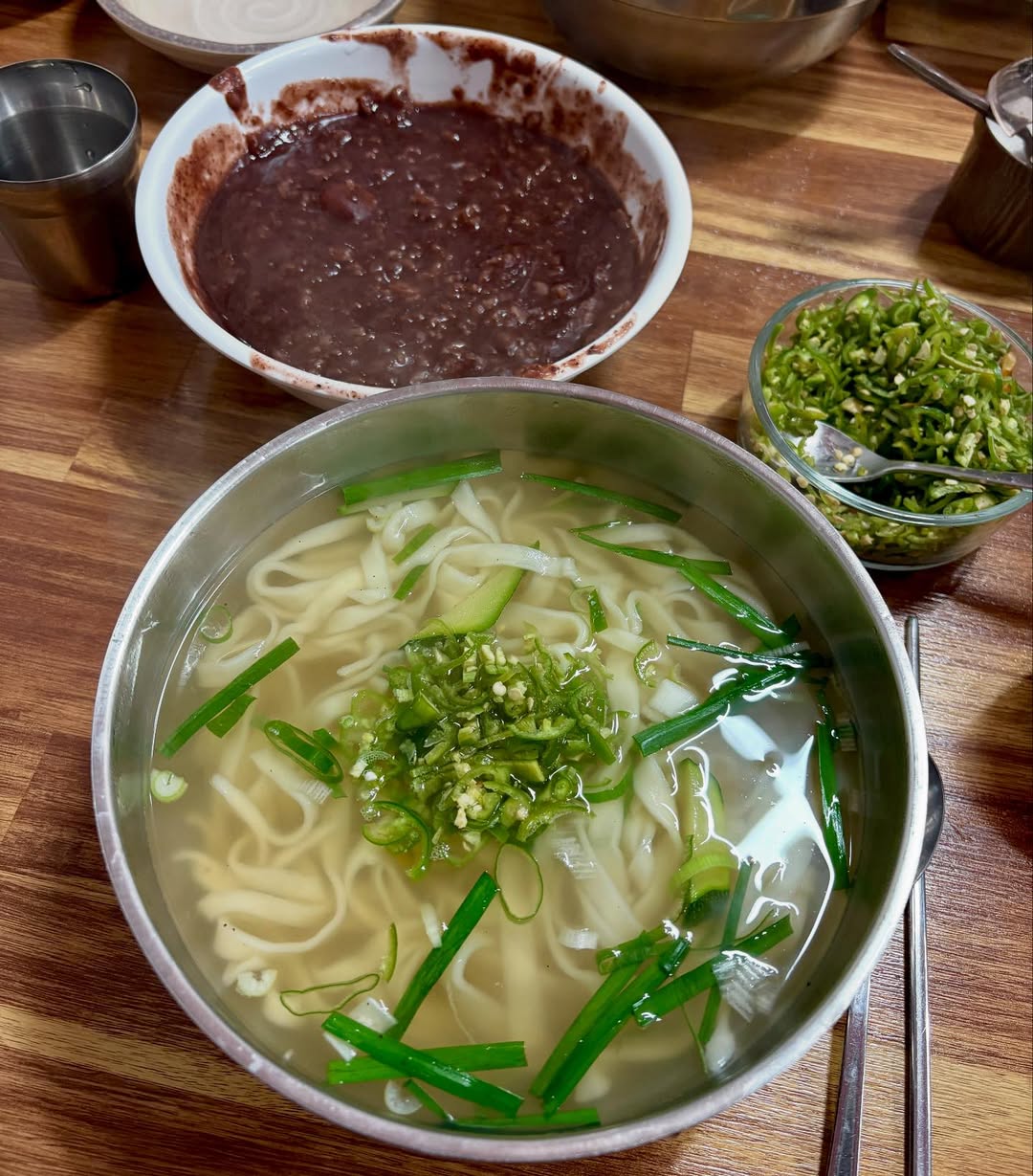 출처 : 어머니손칼국수 인스타그램 검색 결과