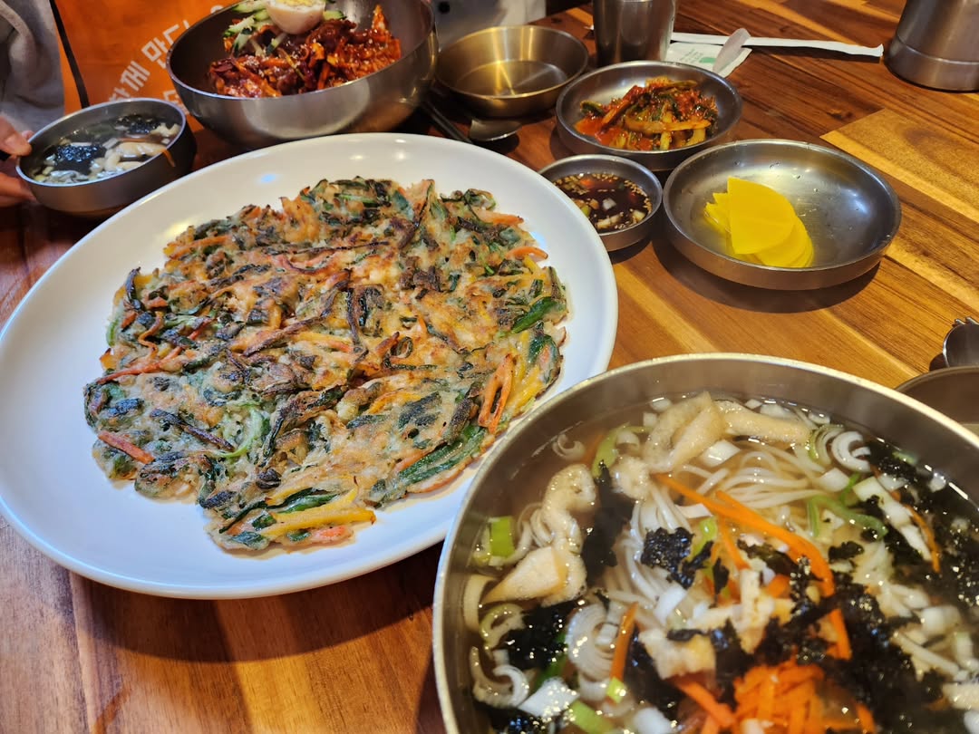 출처 : 서울장수국수 인스타그램 검색 결과