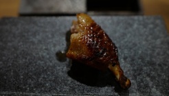 MOZU 매장 이미지