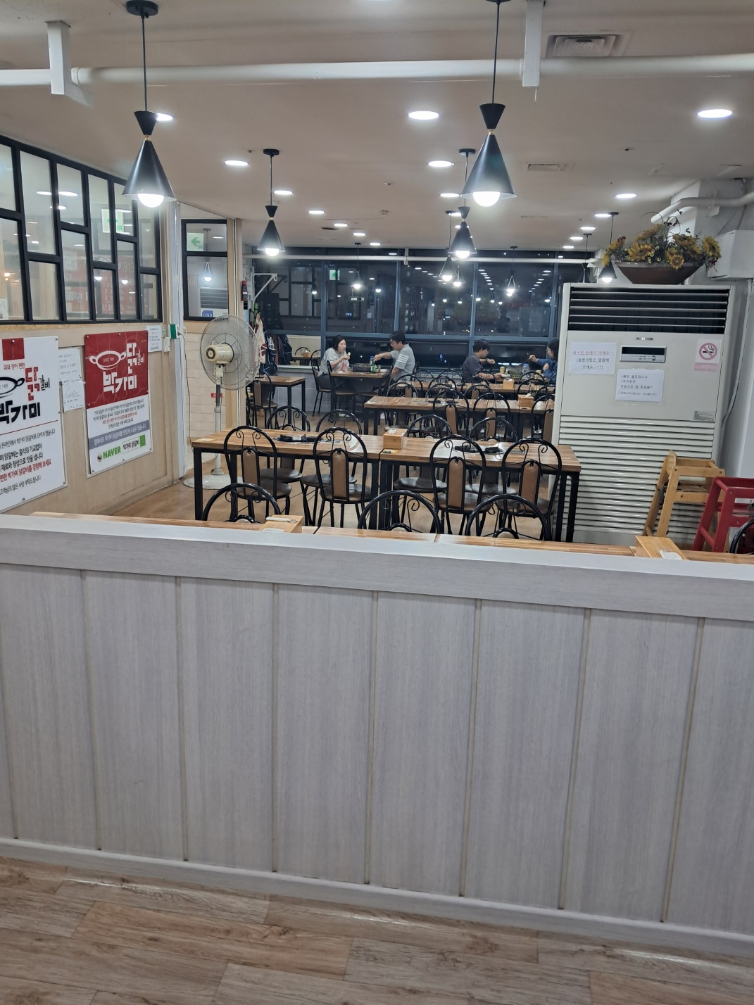 place_img