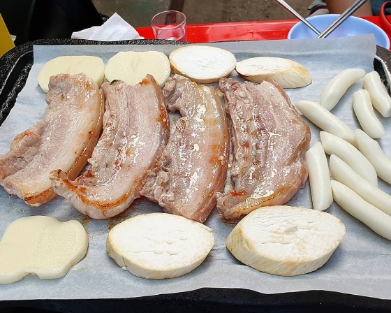 향촌식당 , 서울특별시 중구 을지로19길 24