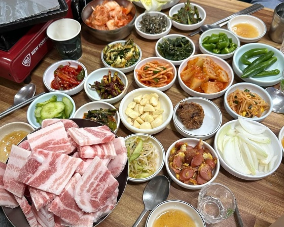 두리식당 , 서울특별시 용산구 청파로 273