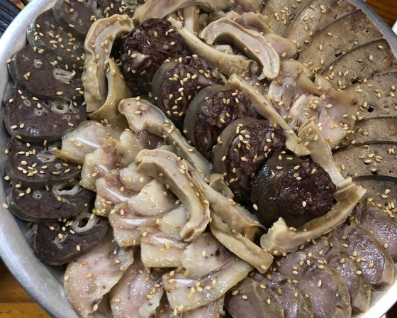 아바이왕순대 인천본점 , 인천광역시 연수구 청명로3번길 11