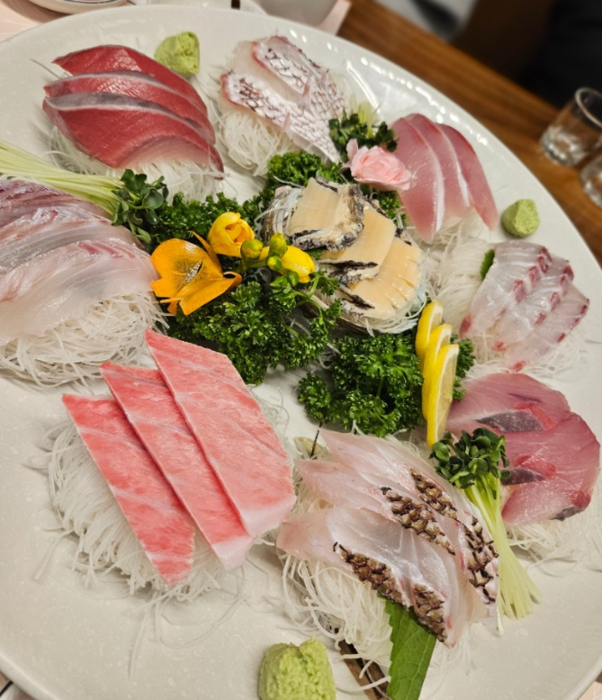 출처 : 매장 공식 네이버 플레이스