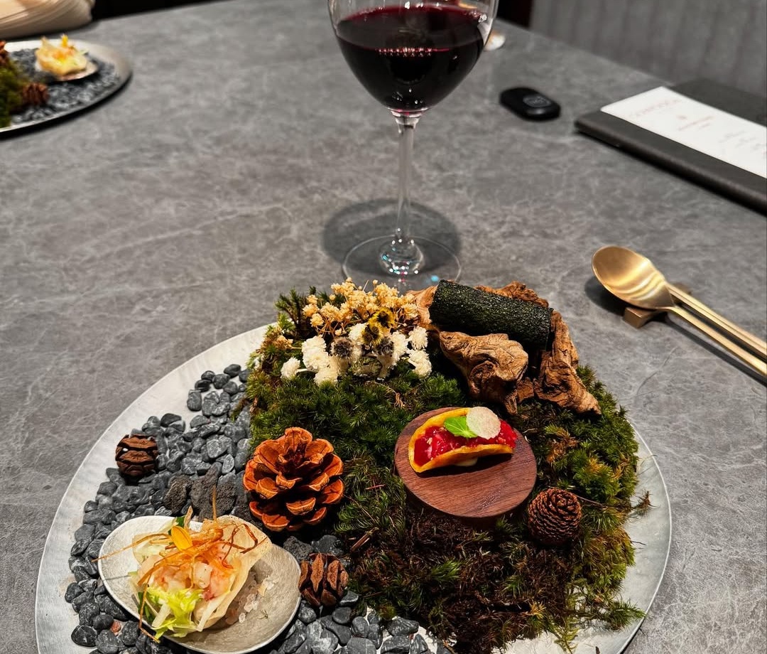 출처 : 고우가 강남 역삼역점 인스타그램 검색 결과