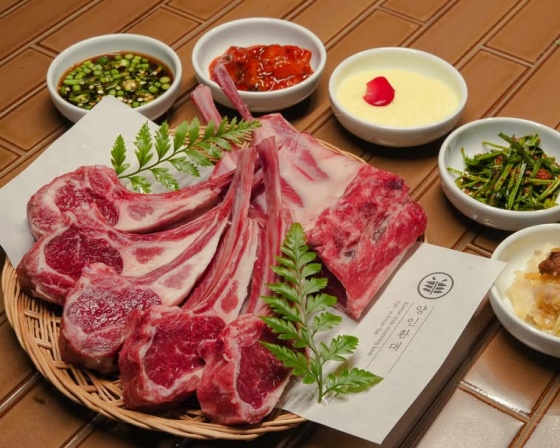 양인환대 홍대점 , 서울특별시 마포구 와우산로29가길 86 파티오
