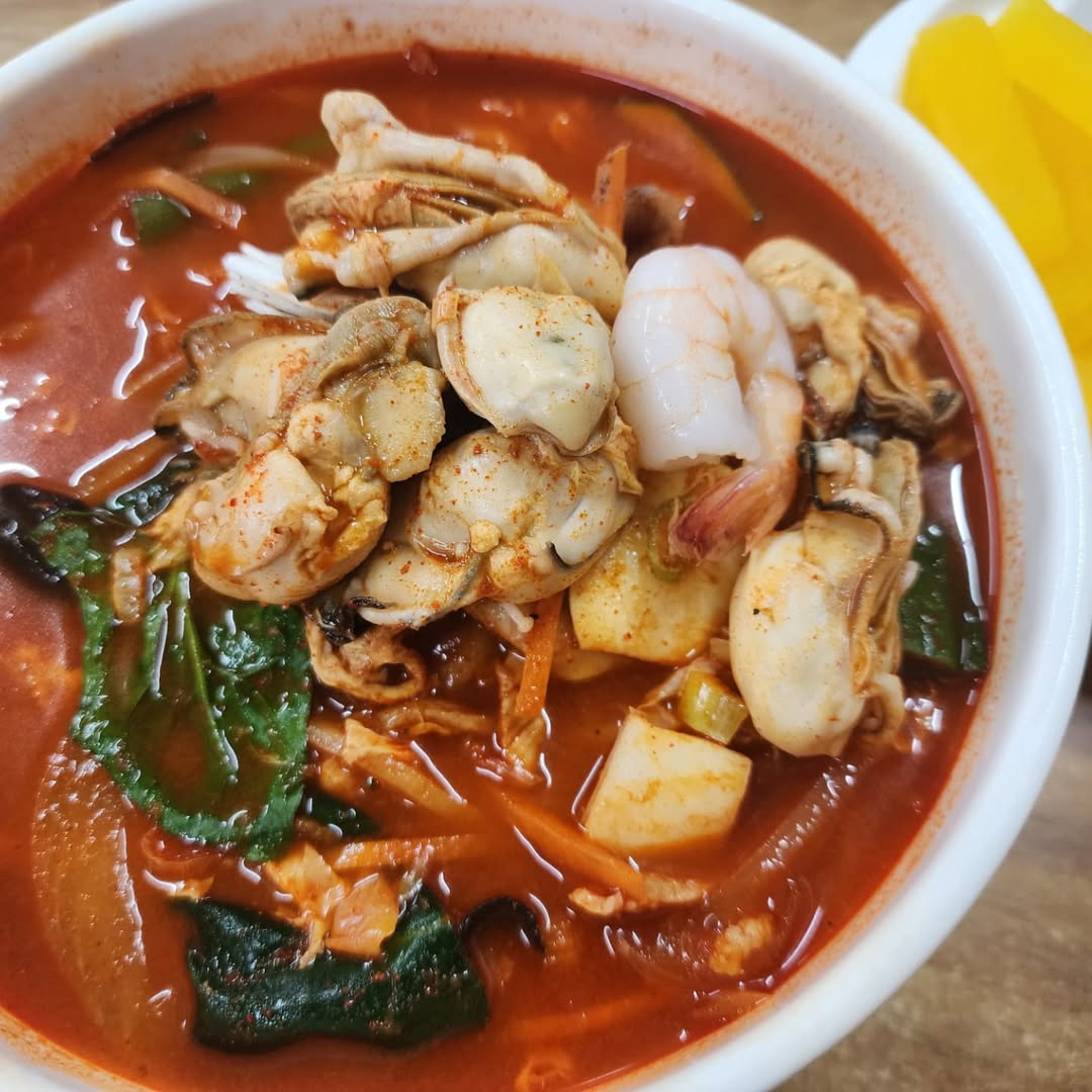 출처 : 동서식당 인스타그램 검색 결과