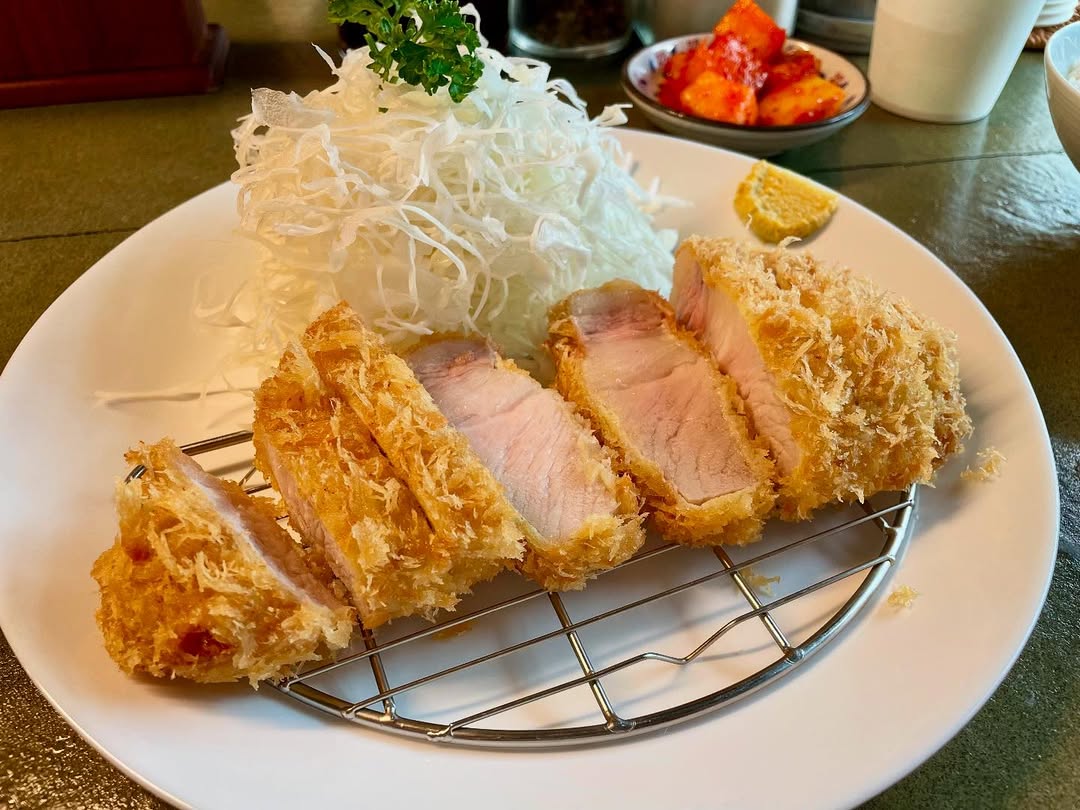 출처 : 돈까스광명 인스타그램 검색 결과