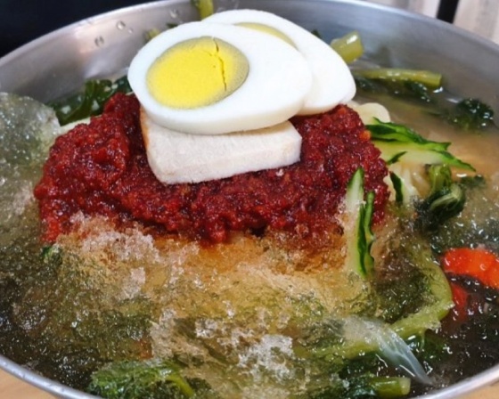 부산밀면 , 부산광역시 연제구 연수로87번길 21