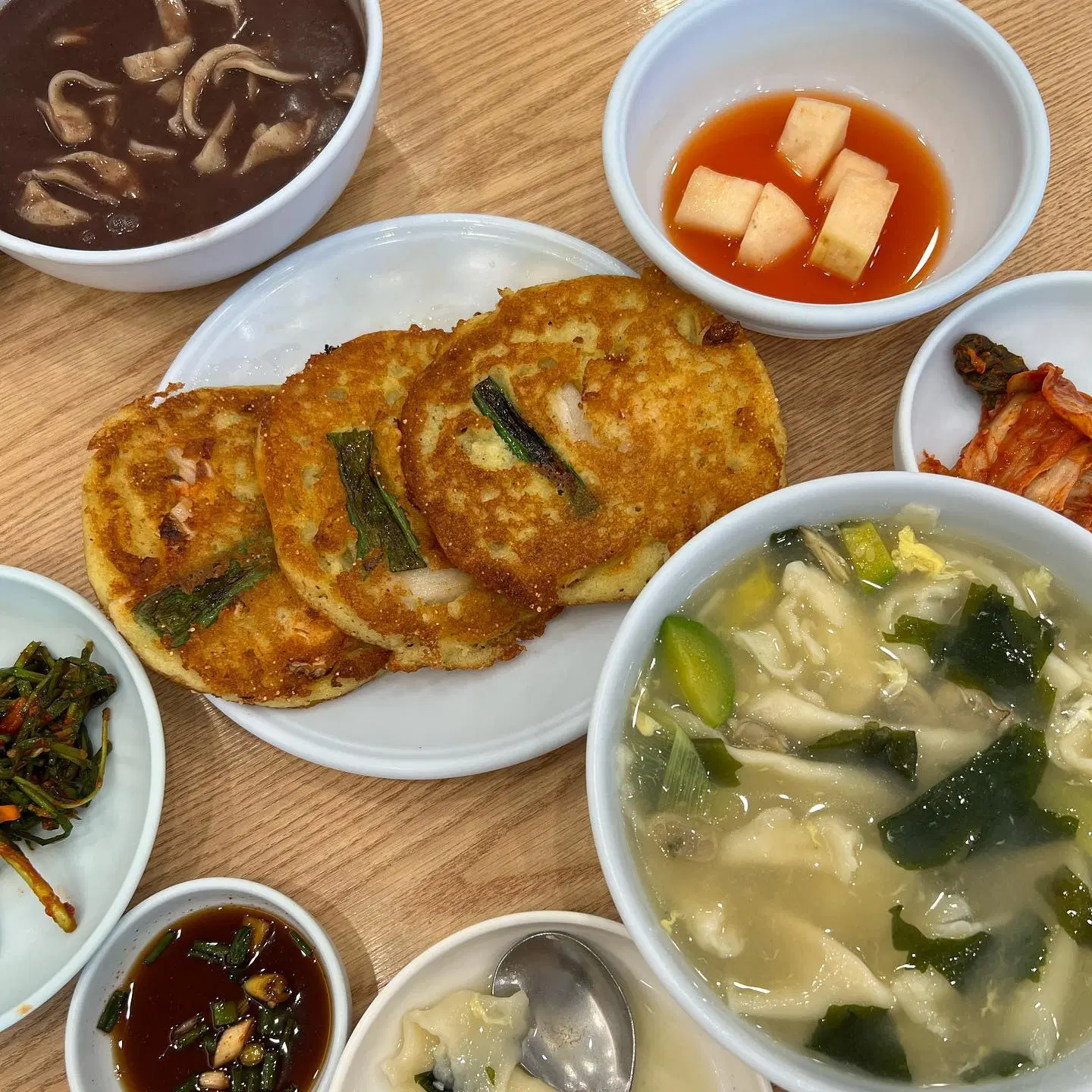 박순자 녹두집 , 광주광역시 동구 구성로204번길 26