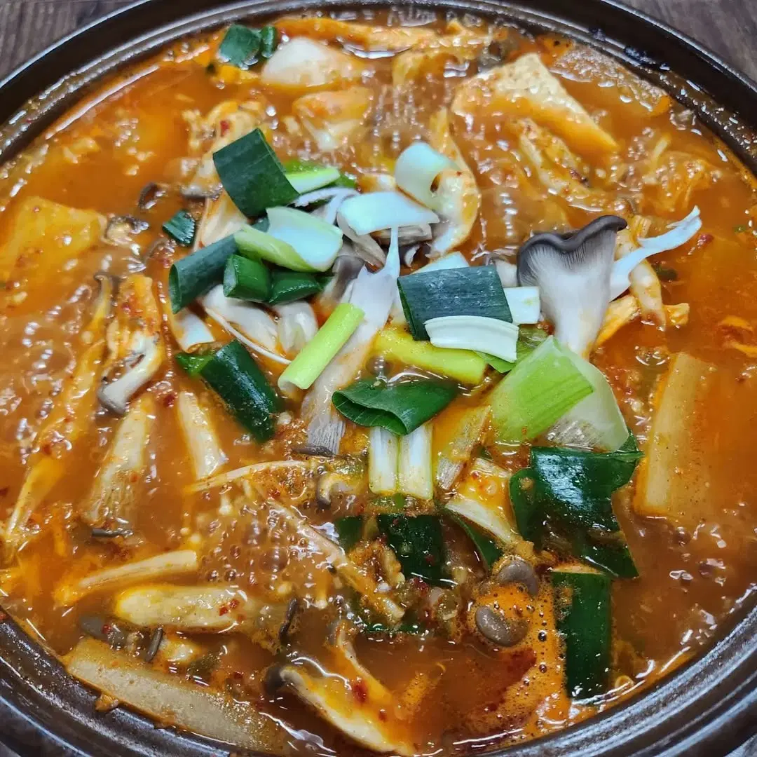정선울대마을 가경점 , 충청북도 청주시 흥덕구 장구봉로 7